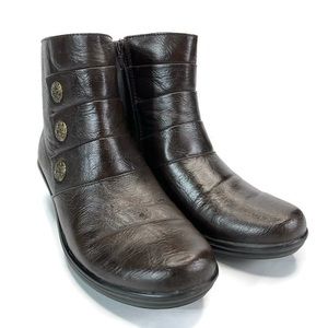 Jasmin Ankle Boots Size 8.5W